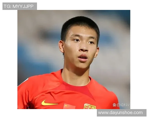 足球天才碎盖：从少年梦想到世界舞台的辉煌崛起